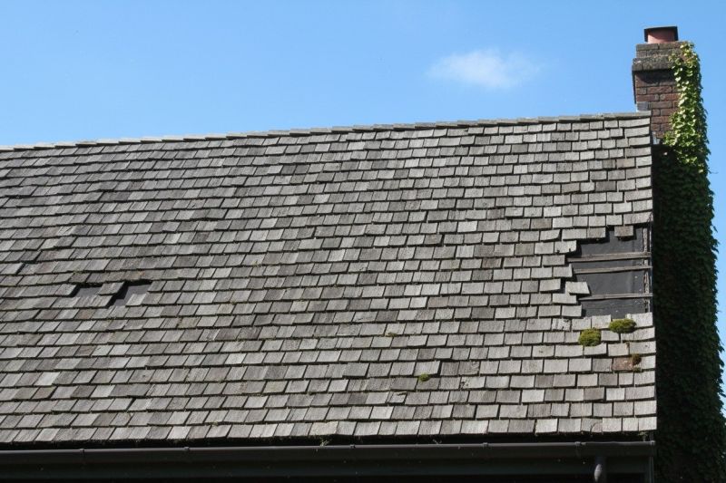 Causes Of Damage That Lead To Wood Shake Roof Repair